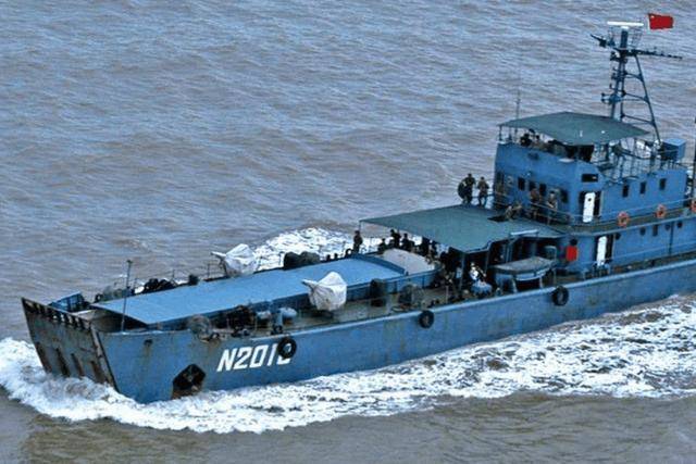 揭秘中国海军的利器，068型通用登陆艇，揭秘中国海军利器，068型通用登陆艇全解析