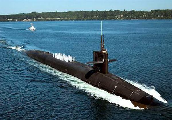 关于中国引进677型潜艇的深度解析,中国引进677型潜艇深度解析揭秘