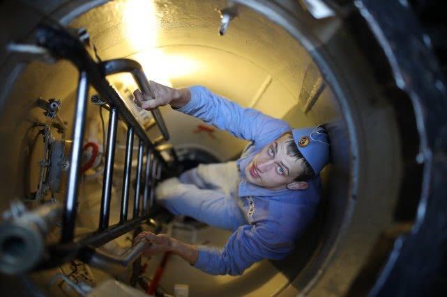 关于中国引进677型潜艇的深度解析,中国引进677型潜艇深度解析揭秘