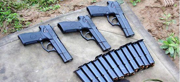 中国现役警用枪92式,解读其设计、性能与影响,中国现役警用枪92式,设计、性能与影响深度解读