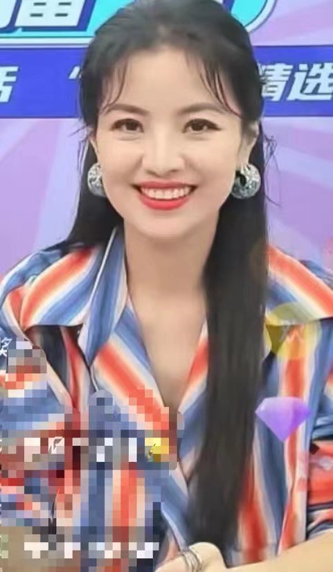 军事主持人张莉现状探析,军事主持人张莉现状深度解析