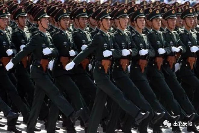 国庆阅兵，视频与照片中的壮丽瞬间，国庆阅兵，壮丽瞬间的视频与照片回顾