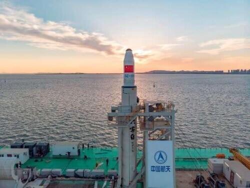 吉林一号航空母舰,中国海军的骄傲,吉林一号航空母舰,中国海军的荣耀标志
