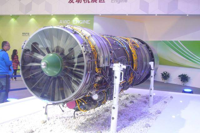 涡轴发动机通过排出高速燃气产生推力的原理及应用,涡轴发动机原理,高速燃气推力产生与应用概述