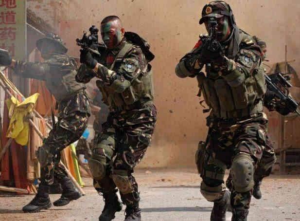 国际特种兵猎人学校毕业,荣耀与挑战的交汇点,国际特种兵猎人学校毕业,荣耀与挑战并存的一刻