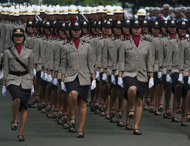 国际女兵阅兵比赛现场——荣耀与力量的汇聚,国际女兵阅兵比赛现场,荣耀与力量的璀璨瞬间