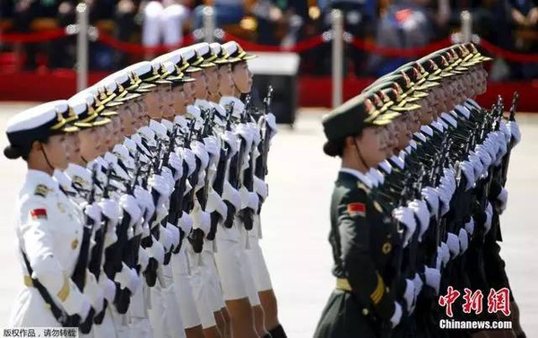 国际女兵阅兵比赛现场——荣耀与力量的汇聚,国际女兵阅兵比赛现场,荣耀与力量的璀璨瞬间
