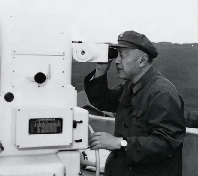 两弹一星导弹之父——钱学森,钱学森,两弹一星导弹之父的传奇人生