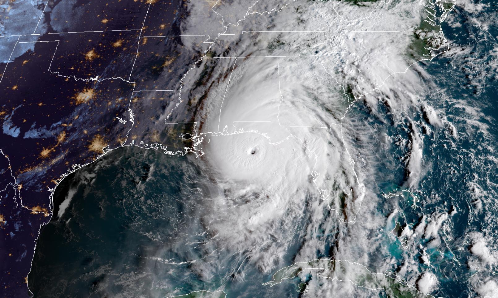 歼-10与F-22,究竟谁更厉害?,歼-10与F-22性能对比,谁更占优势?