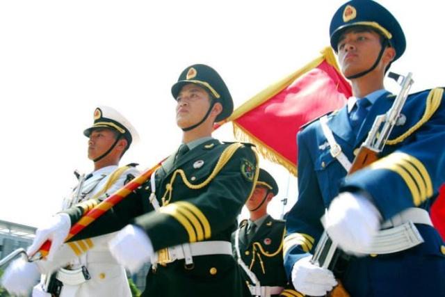 三军仪仗队上非诚勿扰,荣耀与误解的交织,三军仪仗队上非诚勿扰,荣耀与误解的碰撞