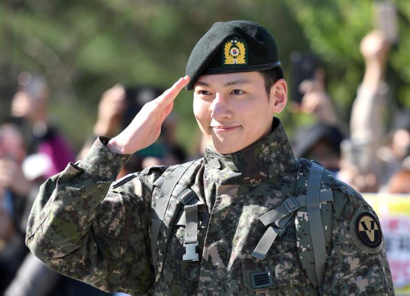 刘金沂谈退役后的生活,转变、挑战与机遇,刘金沂退役生活的转变、挑战与机遇探讨