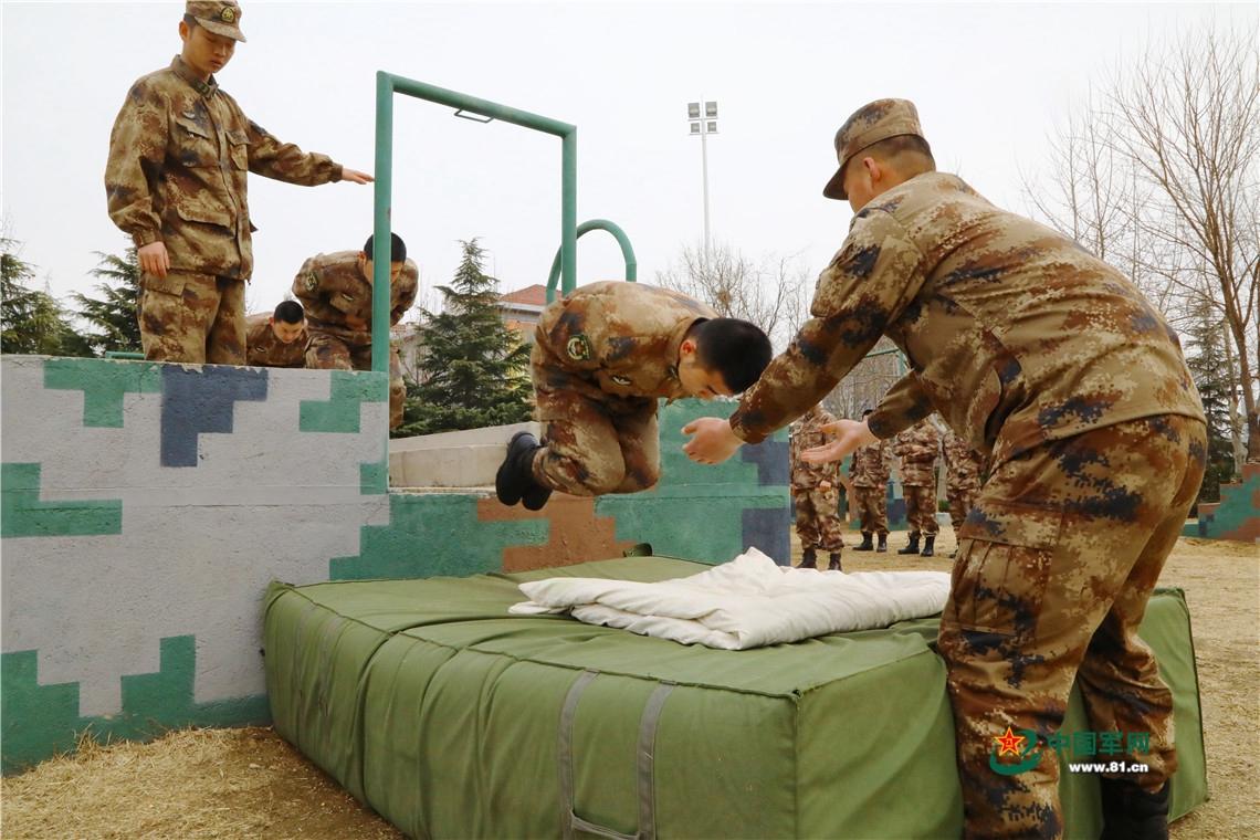 中国特种兵游戏真实模拟下载,体验战火纷飞的战场,中国特种兵游戏模拟下载,战火纷飞的战场体验