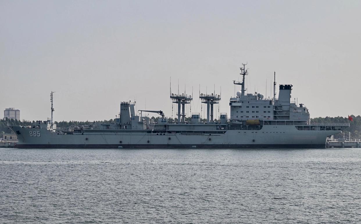 洪湖舰、青海湖舰与昆仑山舰，中国海军的骄傲与力量，中国海军的骄傲与力量，洪湖舰、青海湖舰与昆仑山舰的荣耀征程