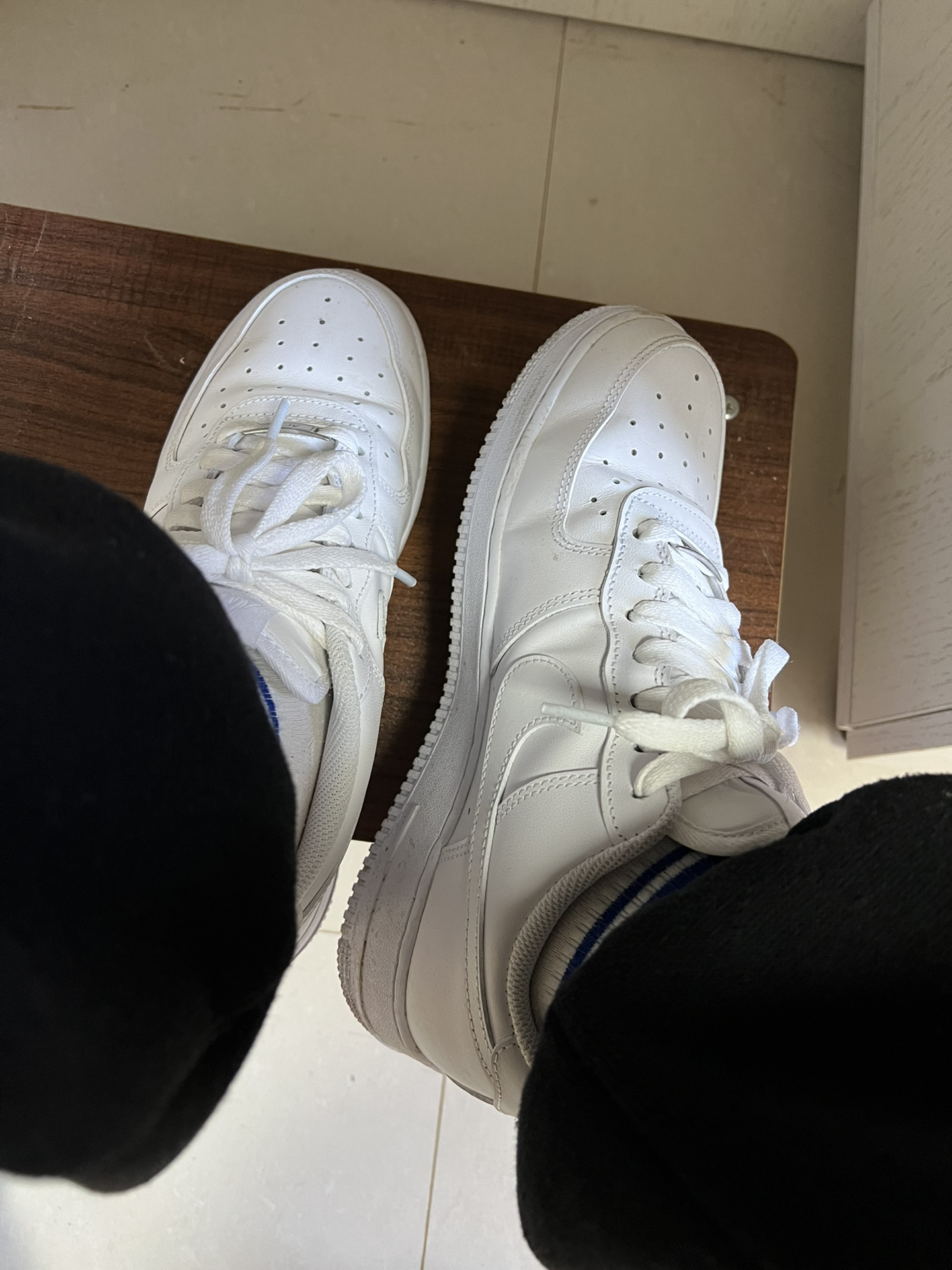 空军一号穿久了后的样子,空军一号穿久后的状态概览