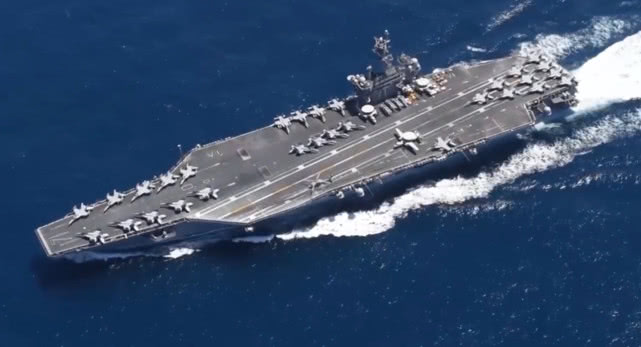 美国航母进入南海，中国为何不开炮？，南海局势分析，中国应对美国航母的策略与考量