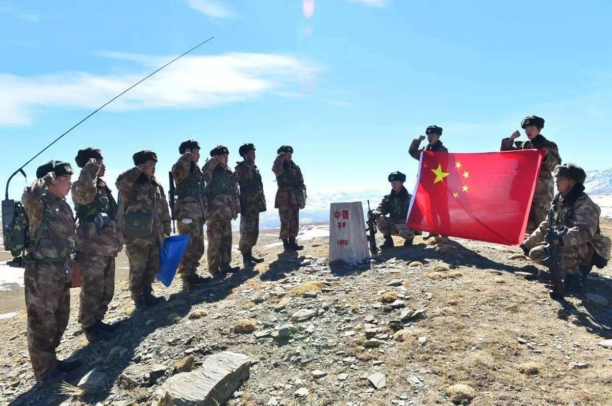 龙绍华大校,军旅生涯与家乡情怀,龙绍华大校,军旅生涯与家乡情怀的交织之路