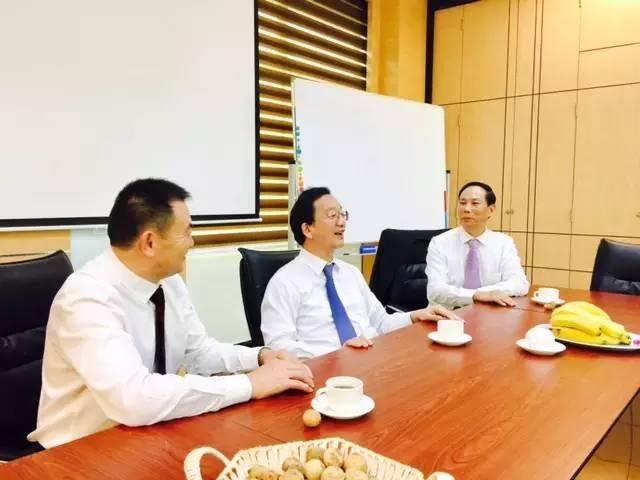 中国驻马来西亚大使的角色与贡献,中国驻马来西亚大使的角色与贡献解析