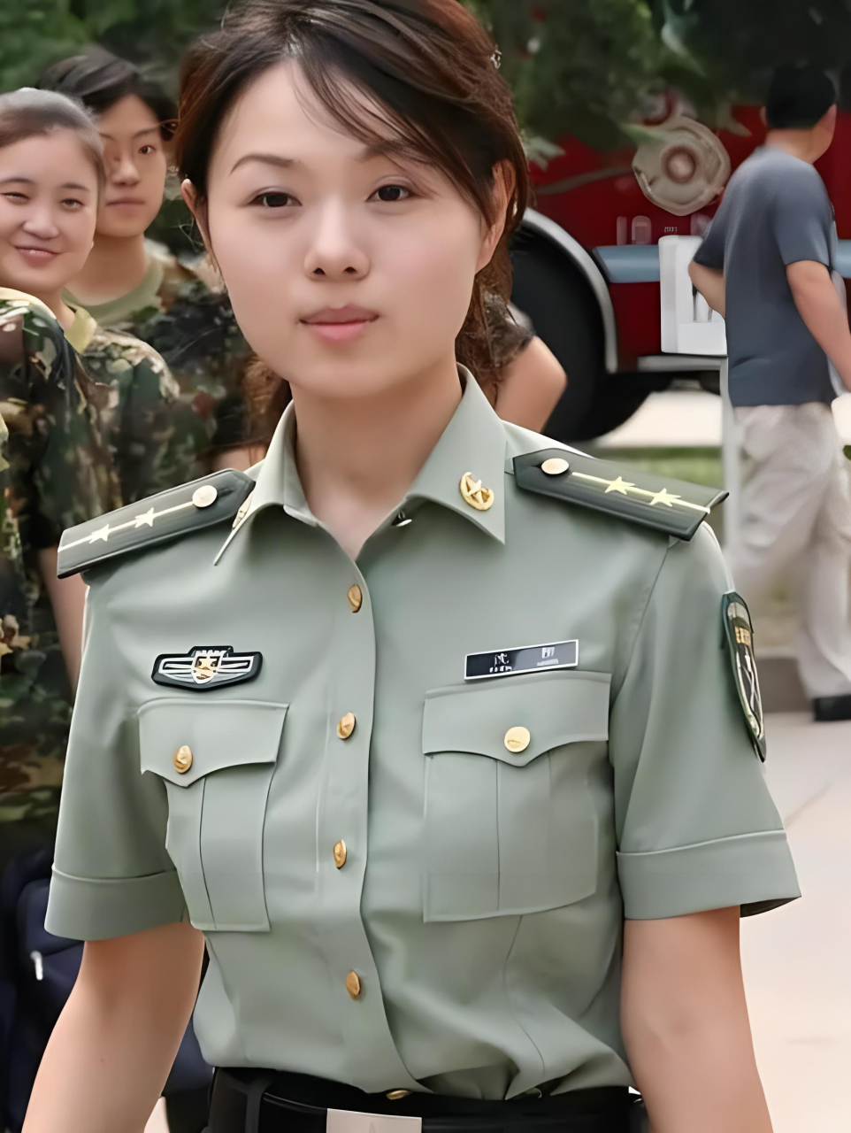 中国女兵，颜值背后的坚韧与力量，中国女兵，颜值背后的坚韧与力量之韵
